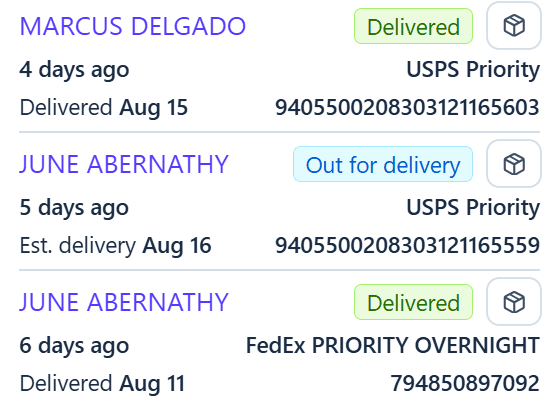Screenshot — packing list beside a branded tracking email